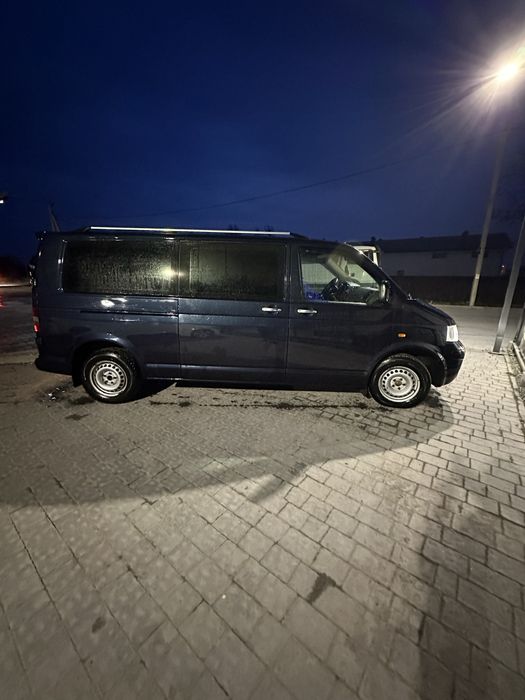Продам   Volkswagen Transporter , т5