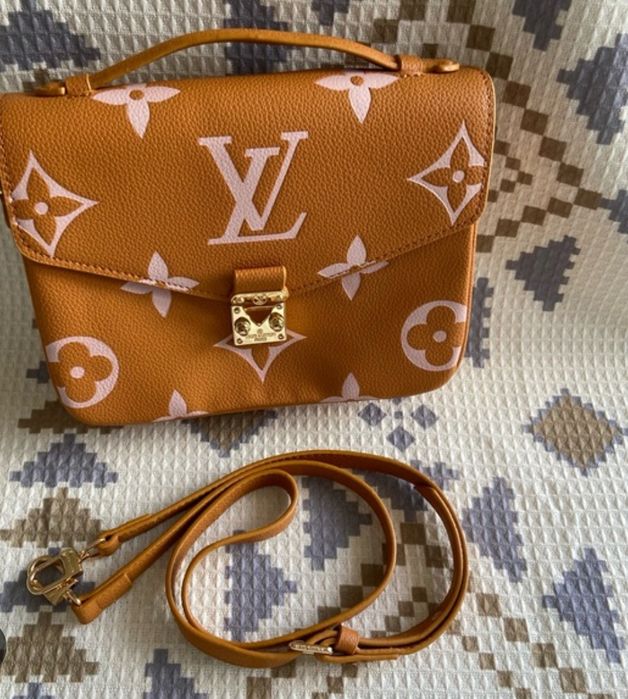 Сумка жіноча стильна