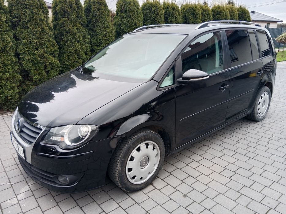 VW Touran 1.9 2010r