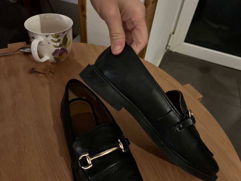 Loafersy mokasyny hm 37