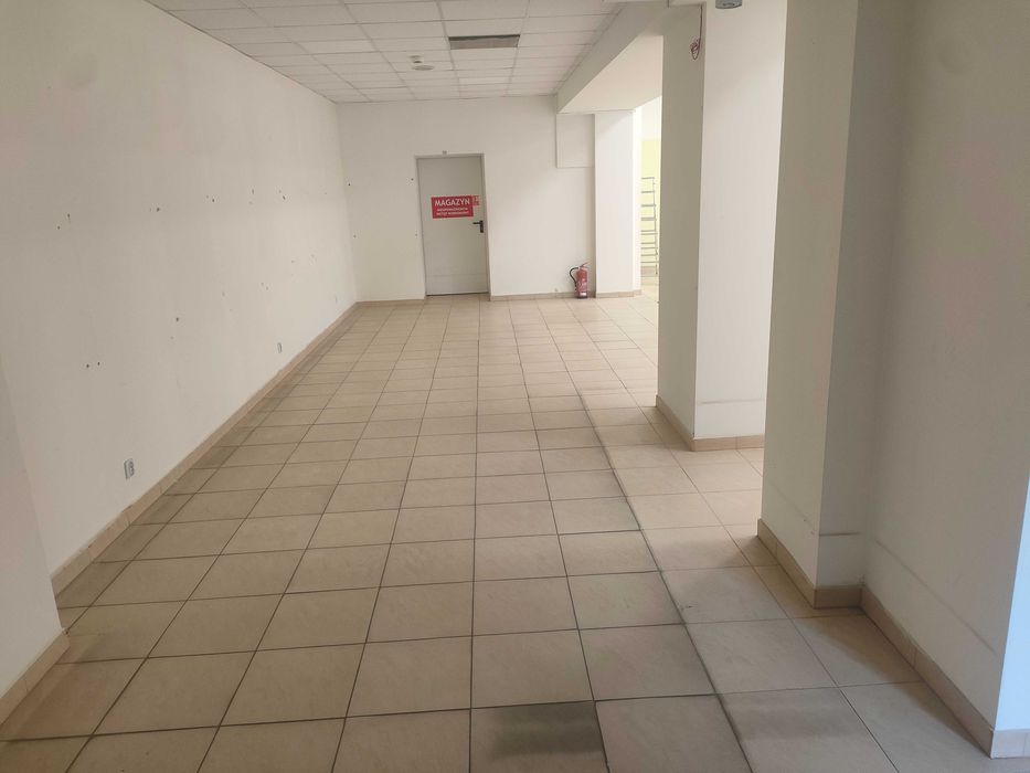 Atrakcyjny Lokal Handlowy w Centrum Łukowa