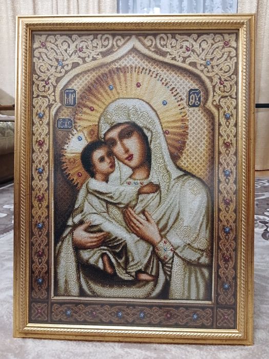 Ікони.   великі.