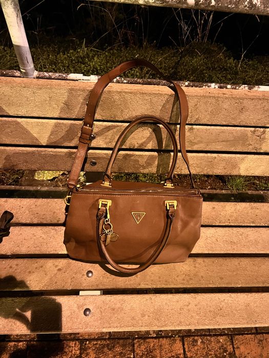 Mala guess castanha