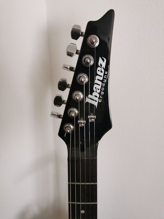 Guitarra eléctrica Ibanez Ergodyne Joe Satriani