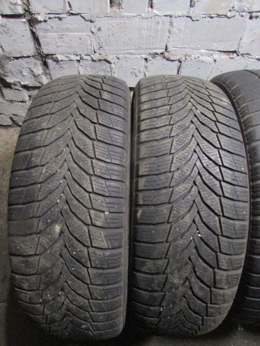 225/60/R18 Nexen Winguard Sport 2 SUV пара зимових шин