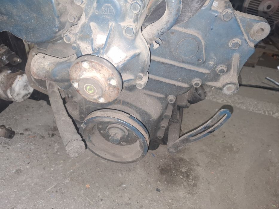 Silnik kubota 3300 4cyl turbo części wentylator