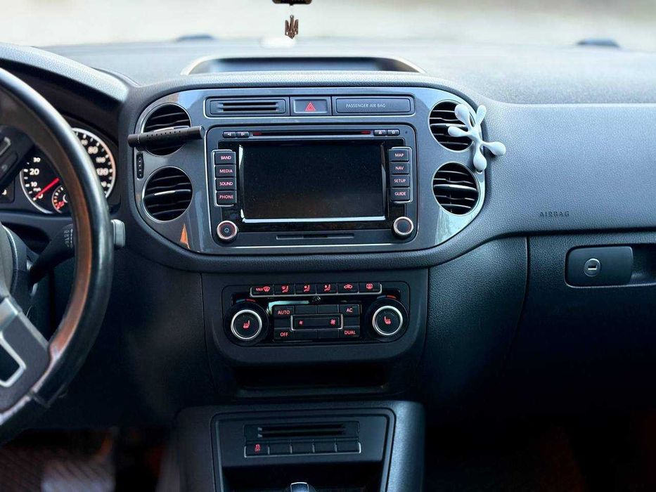 Продам Volksvagen  TIGUAN 2013Рр.