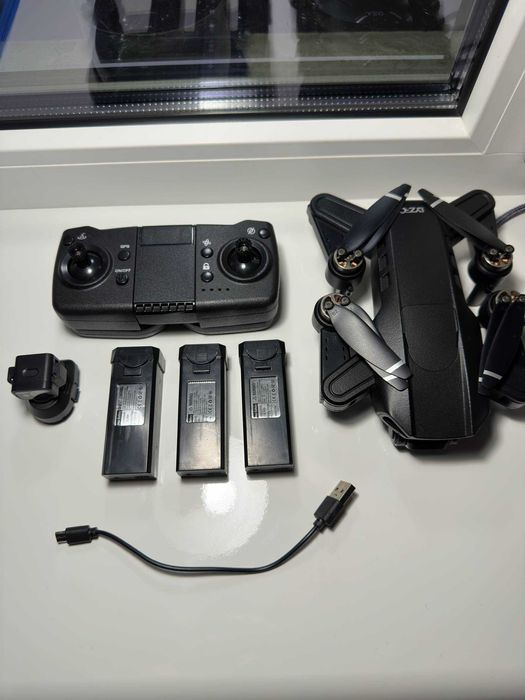 Дрон, квадрокоптер lyzrc l900 pro se drone