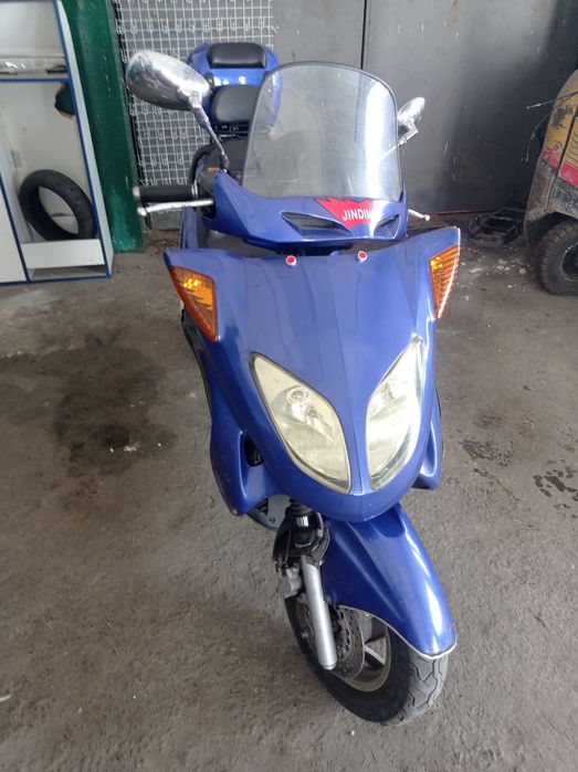 Продам мотоцикл 150 кубов