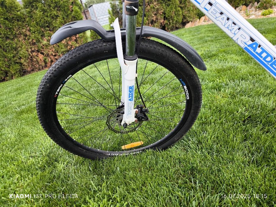 Rower górski w dobrym stanie.