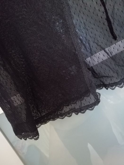 Zara-czarna zwiewna bluzeczka r, M