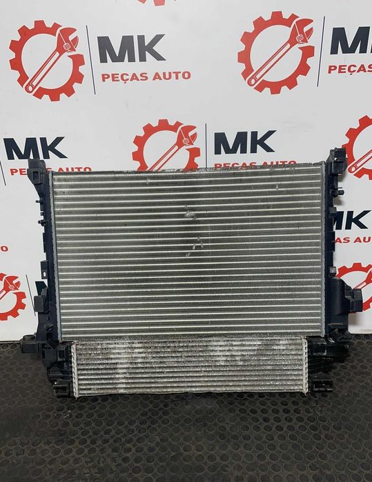 Radiador água/Intercooler Renault Trafic III/Opel Vivaro 1.6DCI 2016