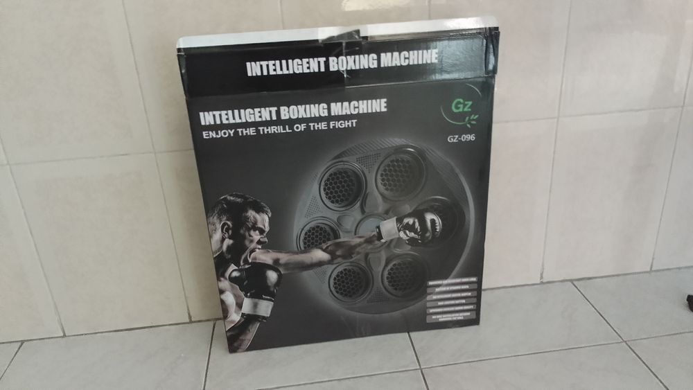 Inteligent box machine