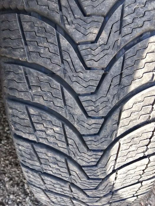 Авто Гольф4 1.6 Бензин
