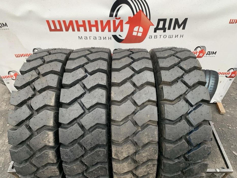 Шини до навантажувача 8.25 R15 Mitas 8.25-15