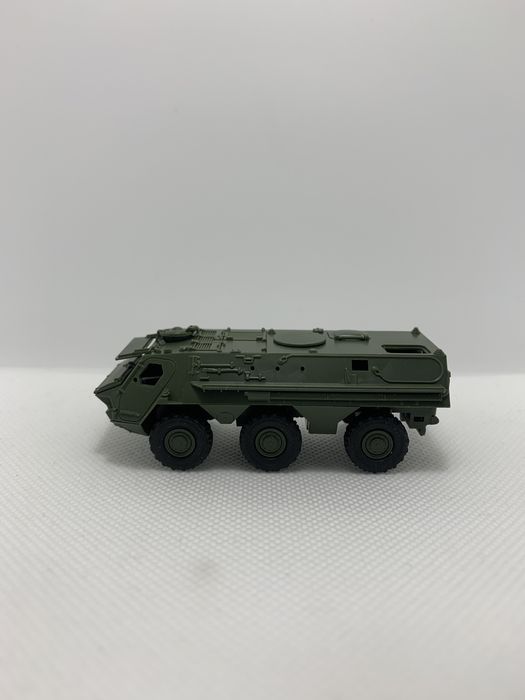Miniatura veiculo reconhecimento militar Roco H0 1/87