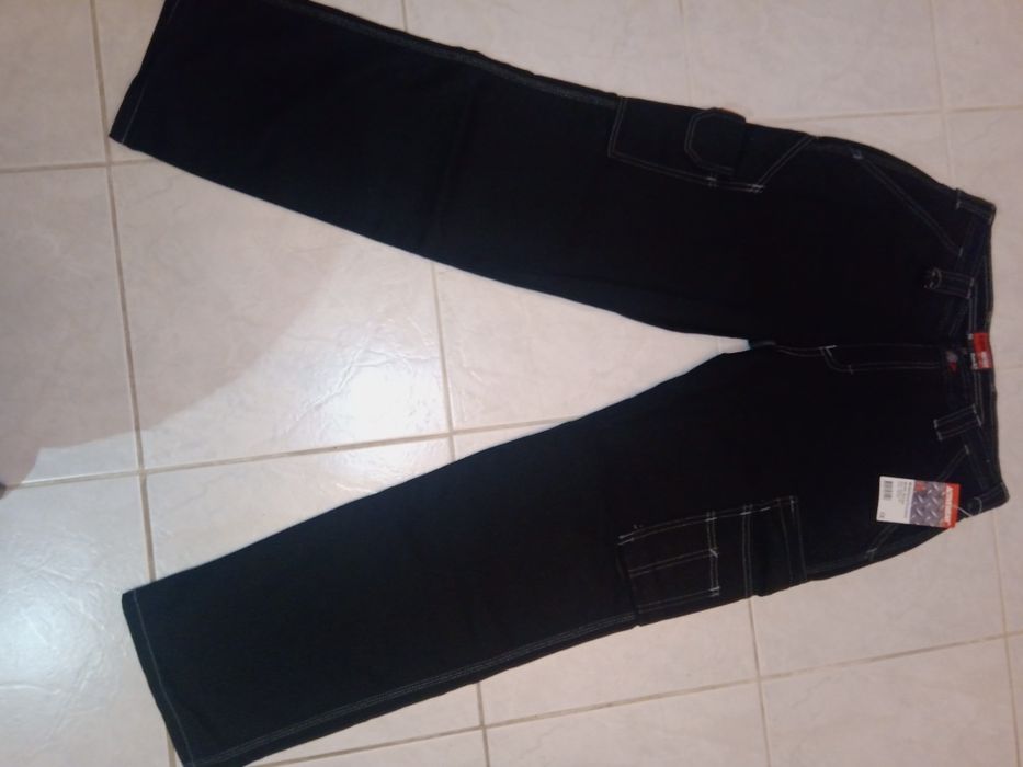 Męskie czarne spodnie ACTIVEWEAR