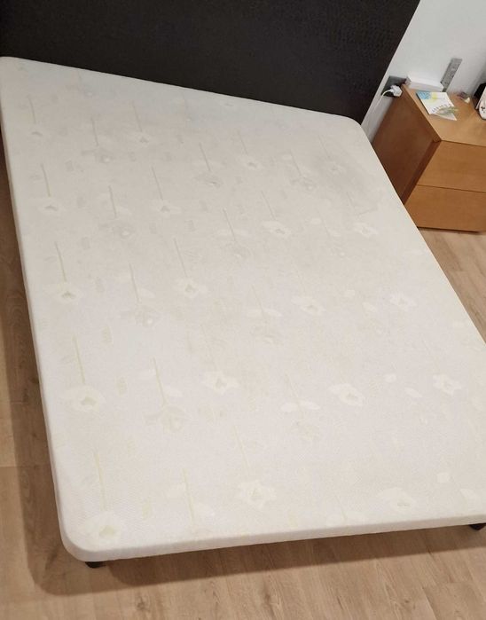 Cama Casal 1,90x1,50m - colchão oferta