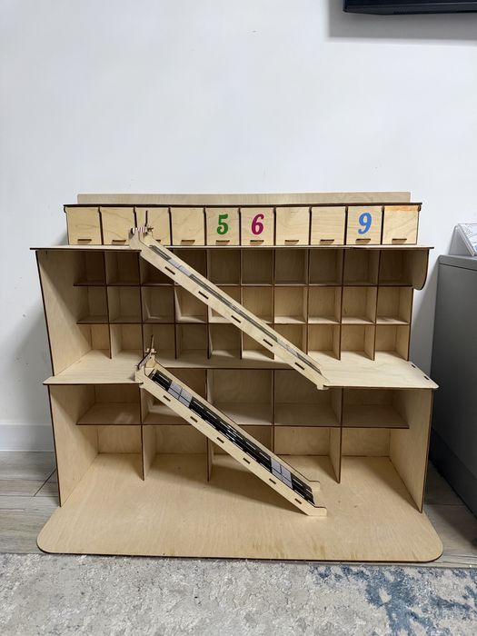 Гараж паркінг для машинок