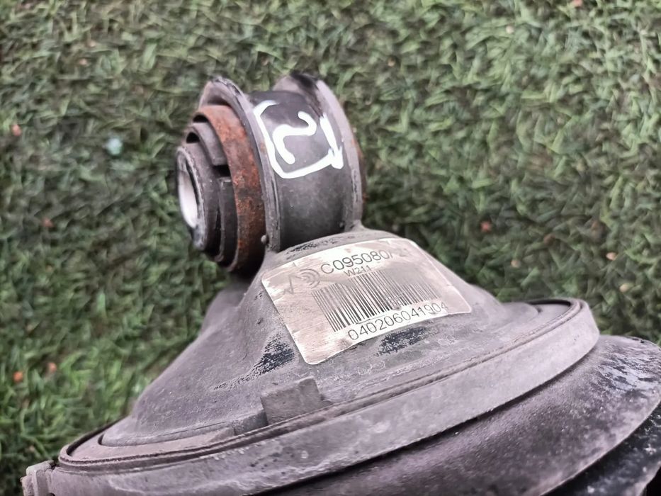 Bomba / balão da suspensão MERCEDES-BENZ Classe E (W211)