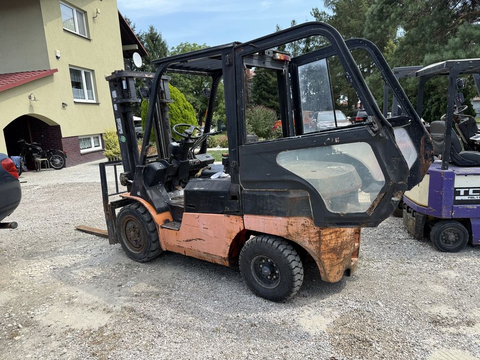Wózek widłowy HANGCHA  FD35T .  Nissan Diesel 3.5 tony