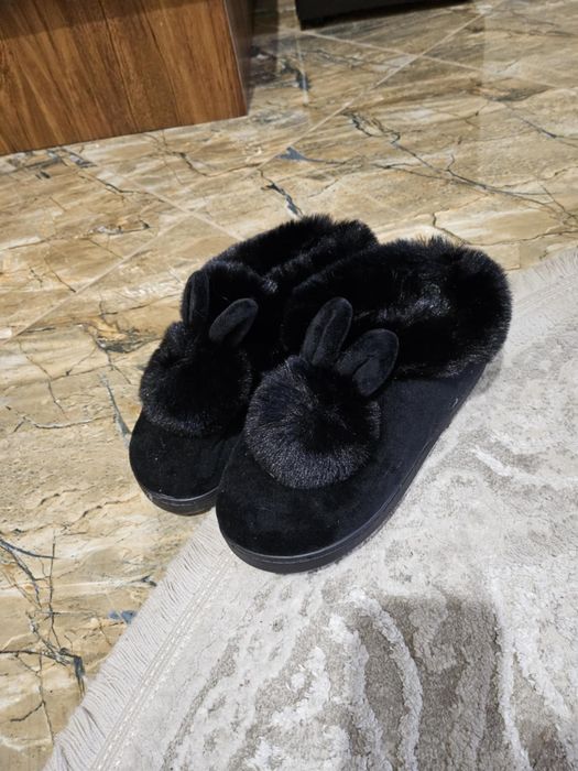 Жіночі тапочки уггі