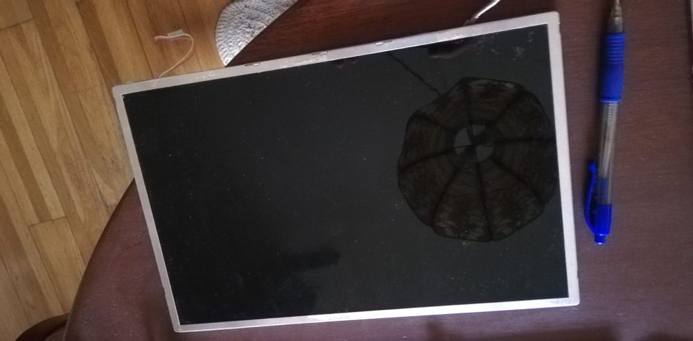 Vários ecrãs LCD, portátil DIVERSOS TAMANHOS VER FOTOS.64729805974914120