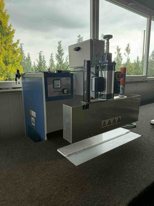 Linia do produkcji sufitów napinanych