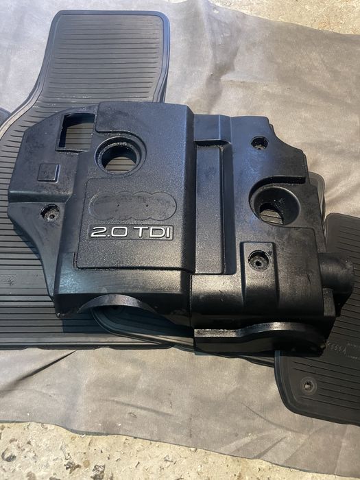 Декоративна кришка ауді а4б6-б7