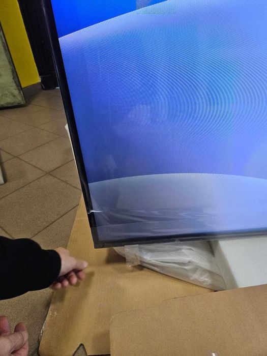 Monitor do Digital Signage Newline STV115+