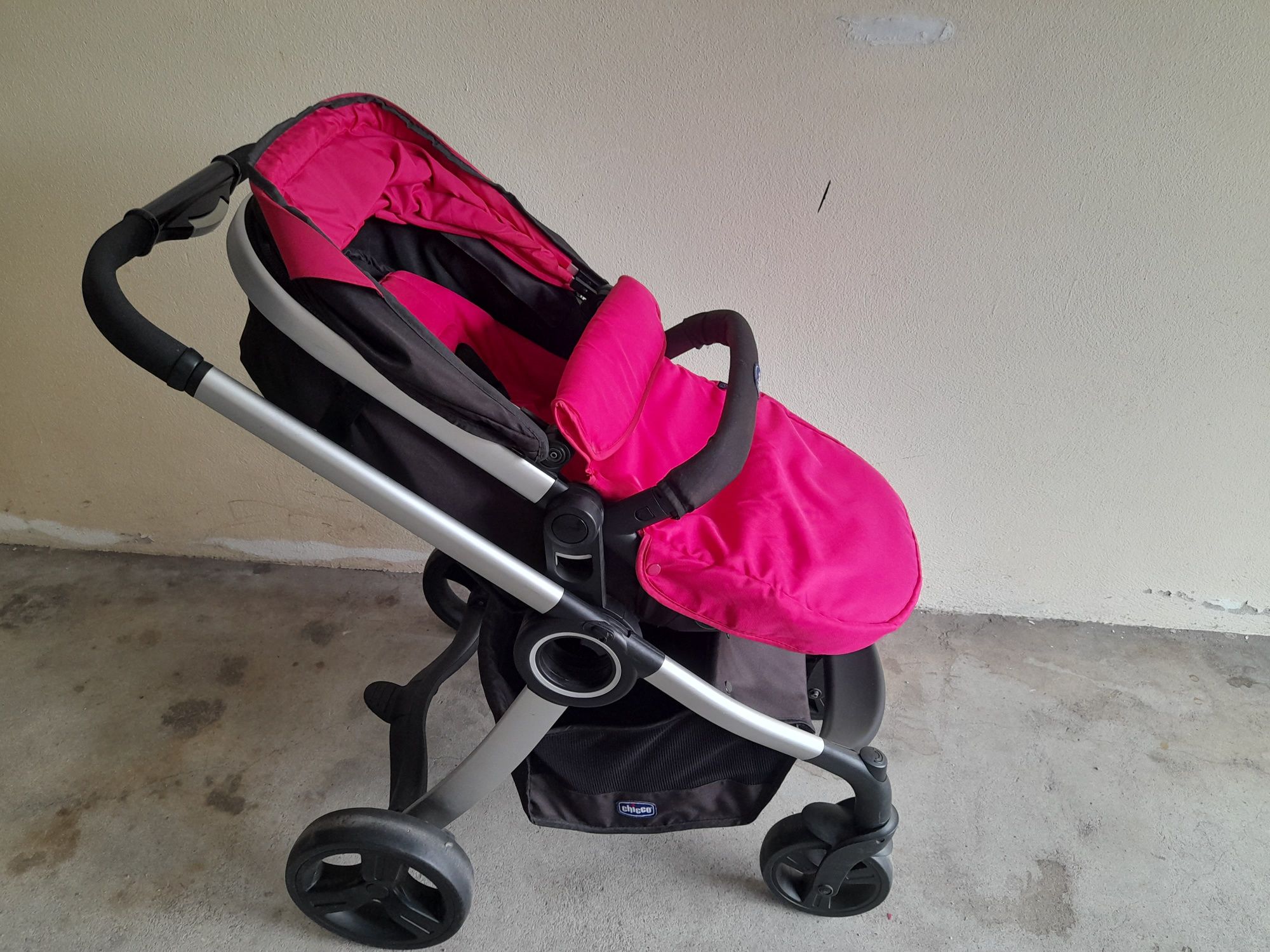 Carrinho chicco Urban Rio Tinto OLX.pt
