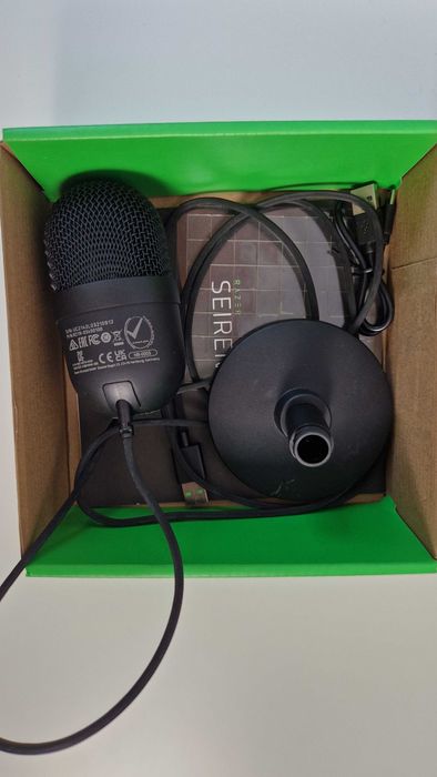 Microfone Razer Seiren Mini USB condensador — como novo na caixa