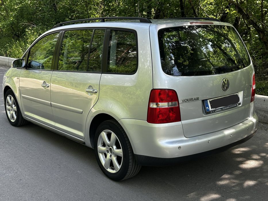 Свіжопригнаний VW Тауран 1.9ТДІ не розмитнений у Києві