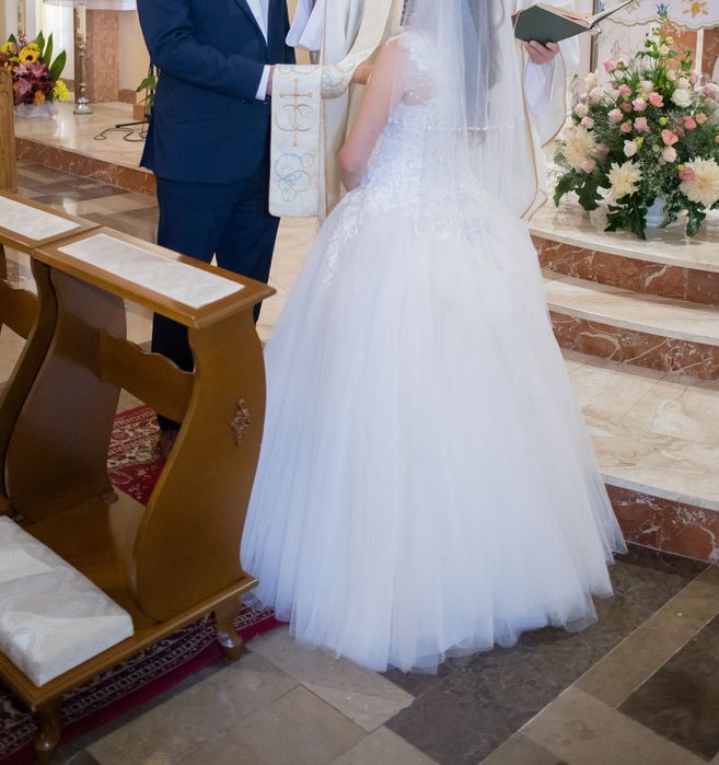 Suknia ślubna +welon
