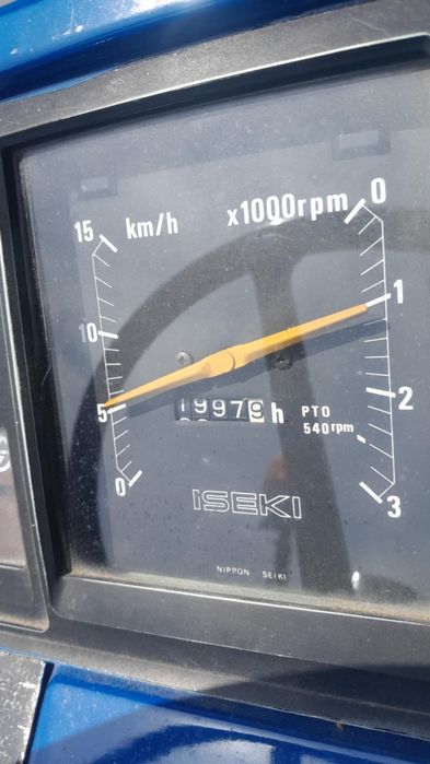 Vendo trator iseki 4270