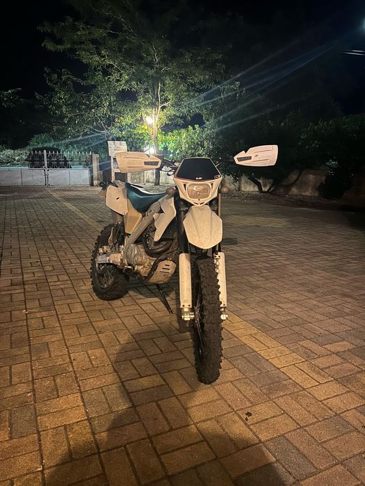 Ajp pr3 125 2018