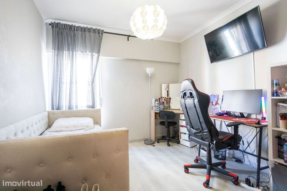 Apartamento T2 no Carregado