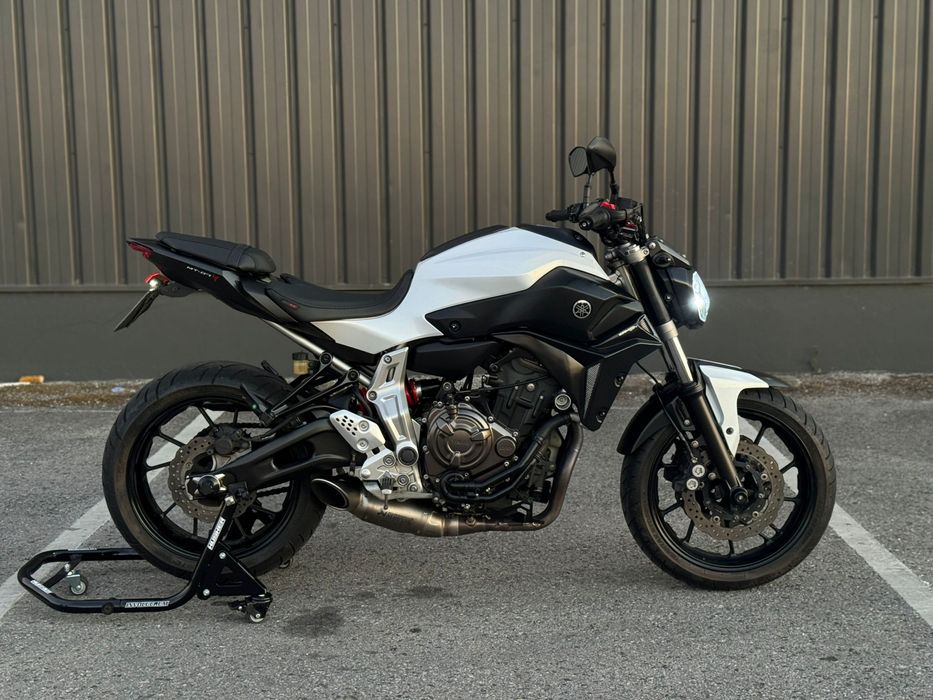 MT-07 - Akrapovic