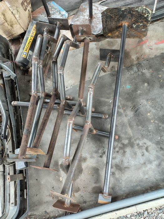 Барный комплект ,стол и два стула