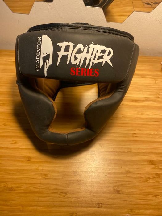 Sprzed do kickboxingu NOWY BEZ METKI nie uzyty ani razu