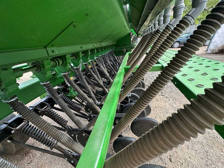 Сівалка зернова JOHN DEERE 455 6 м.