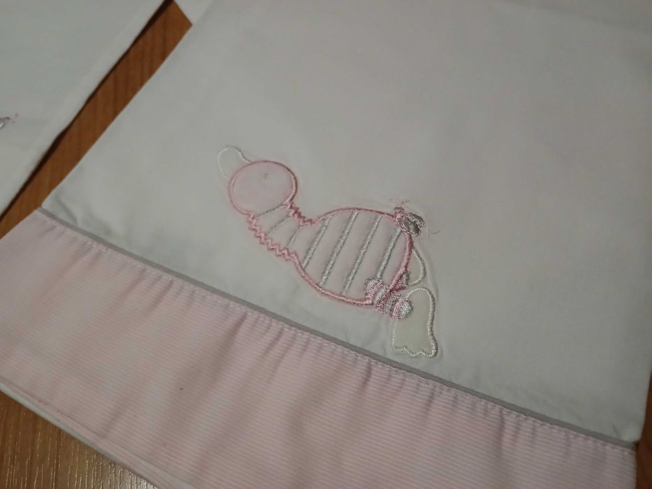 Conjunto lençóis para cama de bebé
