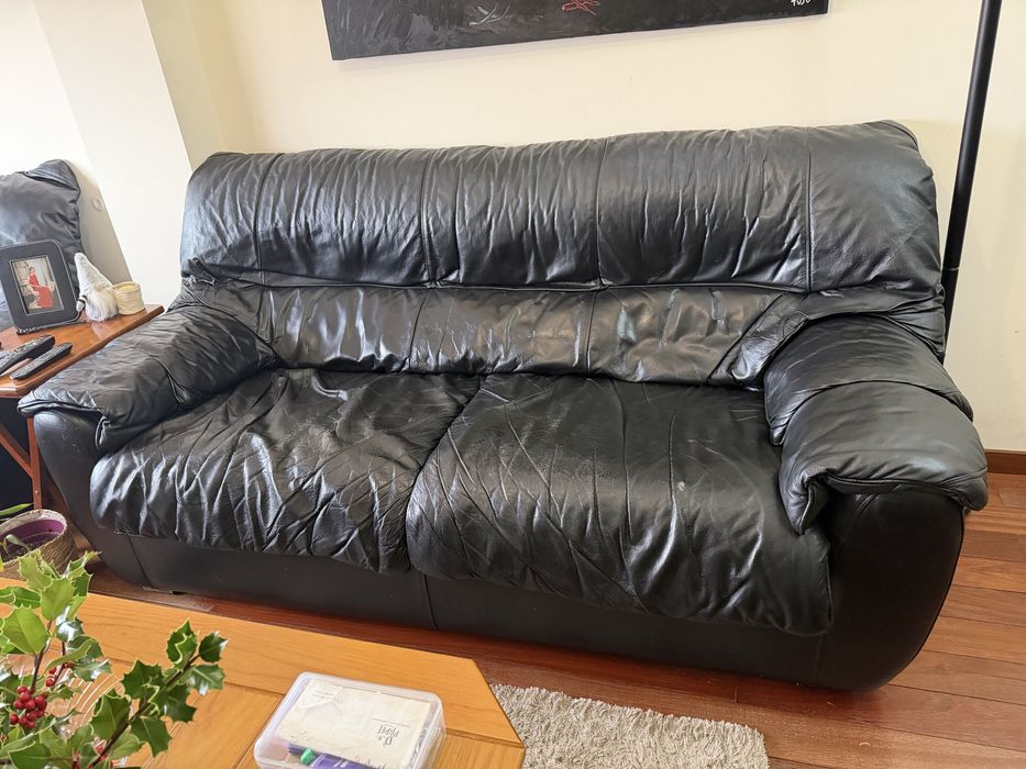 Sofas em pele genuina