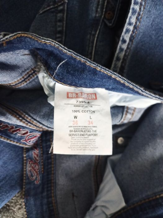 Продам джинсы 34р