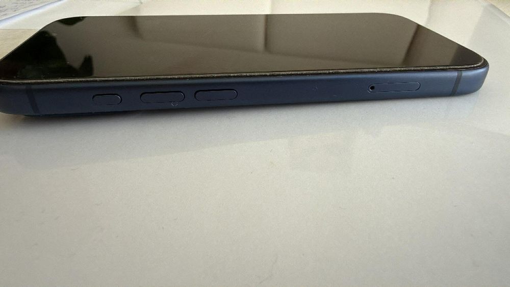 iPhone 17 pro na gwarancji