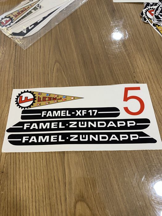 Autocolantes Motorizadas antigas Famel Xf17 / Xf Super Etc