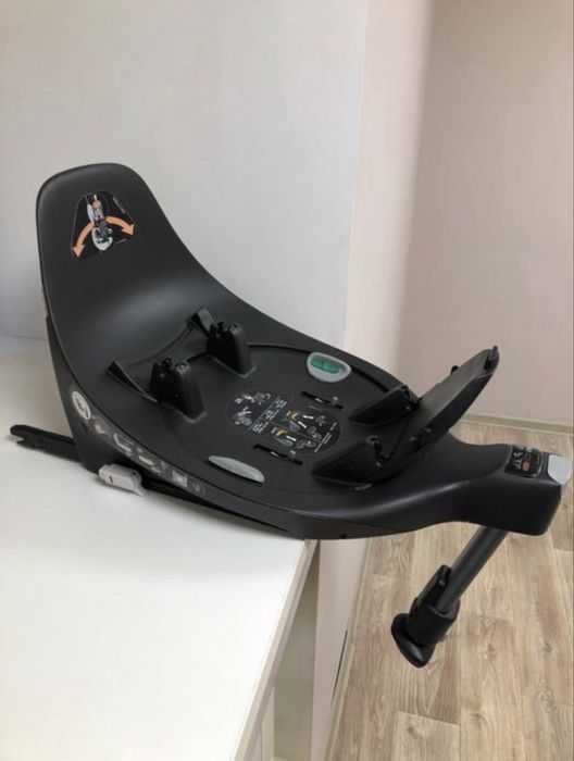 База для автокрісел Cybex Cloud Z База Платформа Isofix