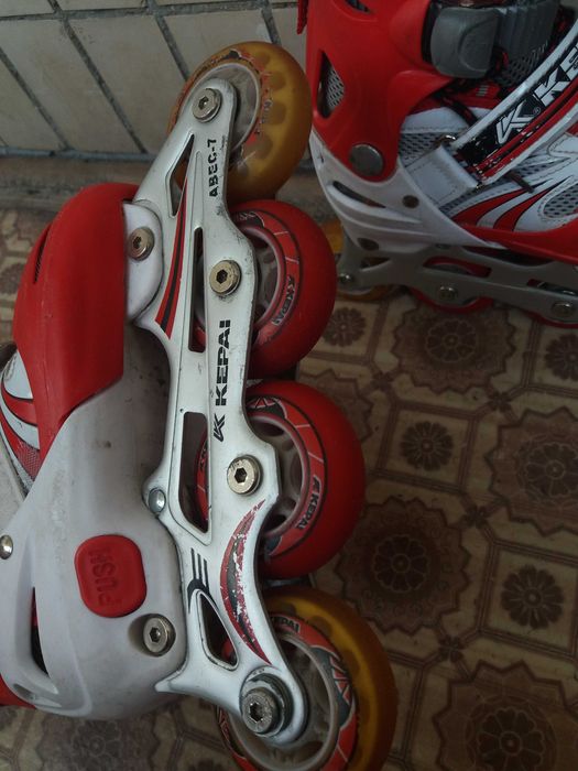 Продам детские ролики.