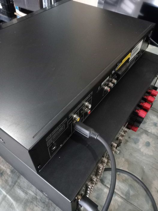 Yamaha RX-V630 plus DVD S540