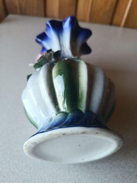 Porcelanowy wazon